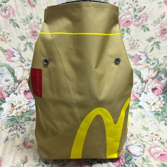 Canvas Backpack - Picture 9 of 12